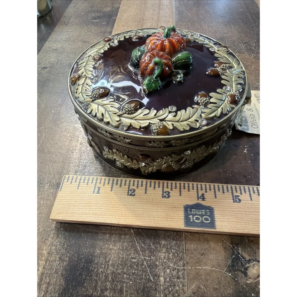 Vtg Olivia & Gracie Enamel Pumpkin Trinket Box Autumn Acorn Crystals Mirror Hing